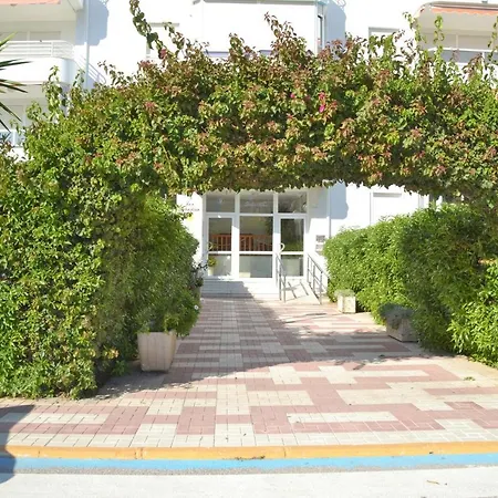APCOSTAS - Laguna Beach - Torrox *